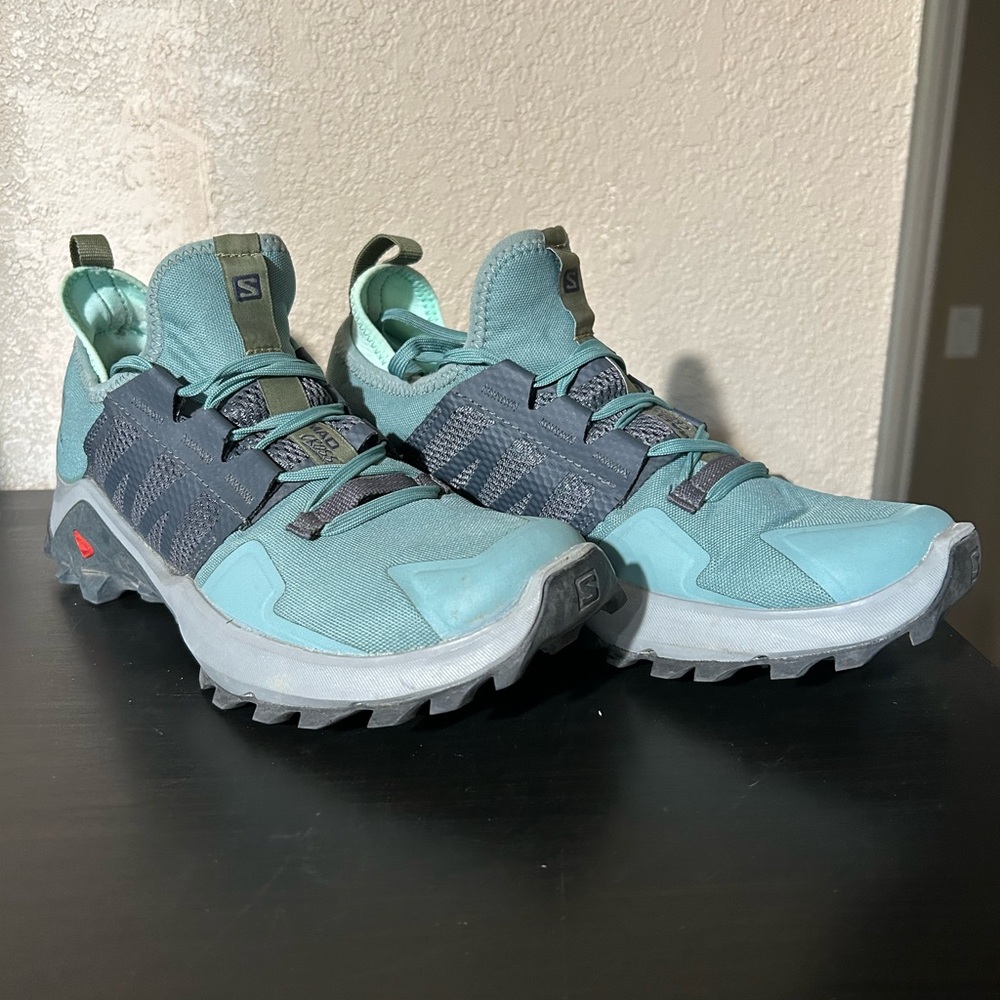Slightly used Salomon Madcross GTX Hiking Shoes Bluestone/Grey Women's Size US 9